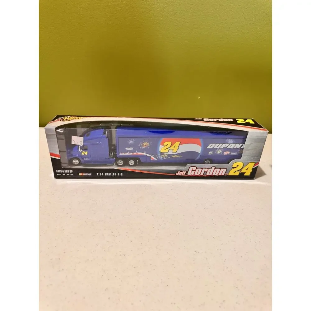 Vtg Nascar Winners Circle Jeff Gordon #24 Dupont Trailer Rig Pepsi 1:64 Scale